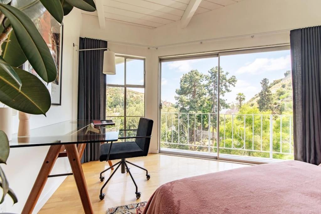 Stunning Hollywood Midcentury Modern-Views-Best Location! Лос-Анджелес Экстерьер фото