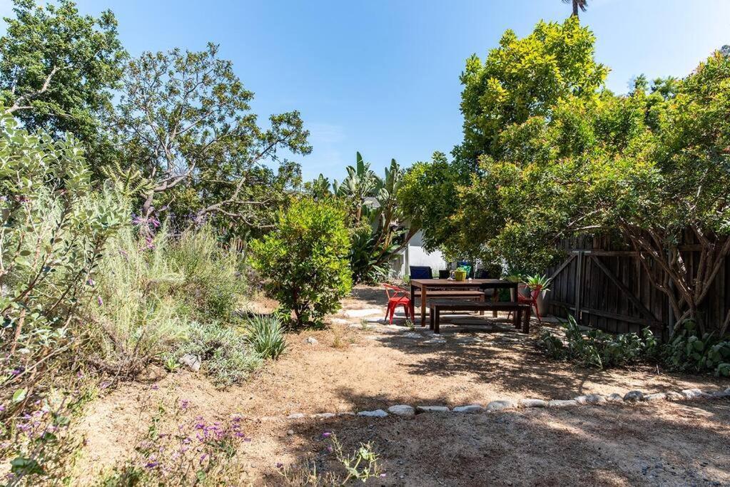 Stunning Hollywood Midcentury Modern-Views-Best Location! Лос-Анджелес Экстерьер фото